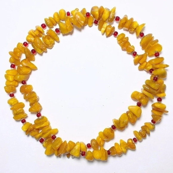 Vintage Baltic Butterscotch Amber with Red Glass Beads Necklace - Picture 4 of 5